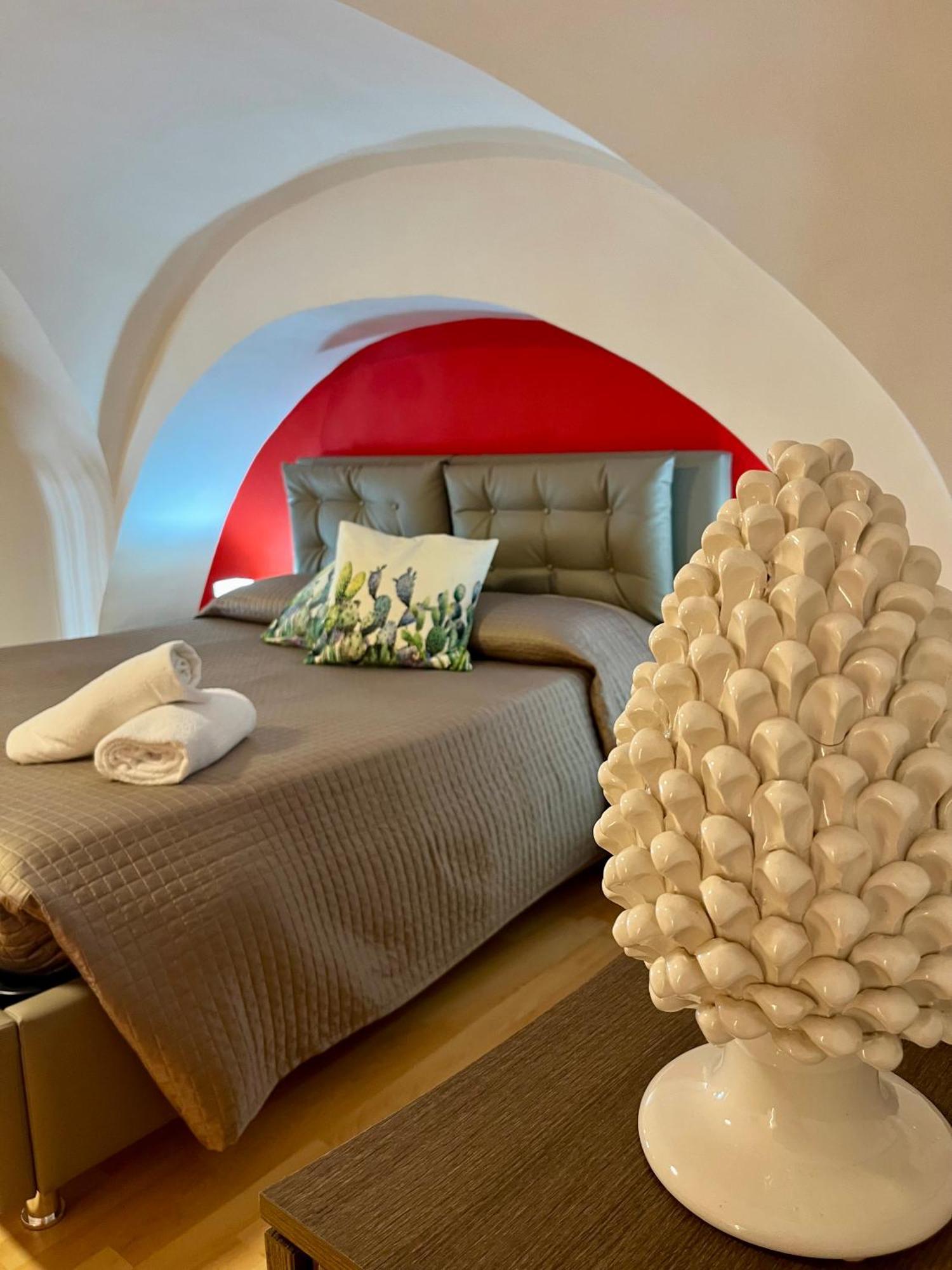 Aitne - Holiday Apartments Catania Exterior photo